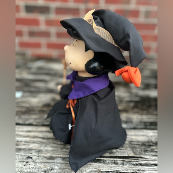 Gemmy Peanuts Halloween Dancing Dracula Charlie Brown Witch Lucy Wizard Snoopy - Picture 6 of 8
